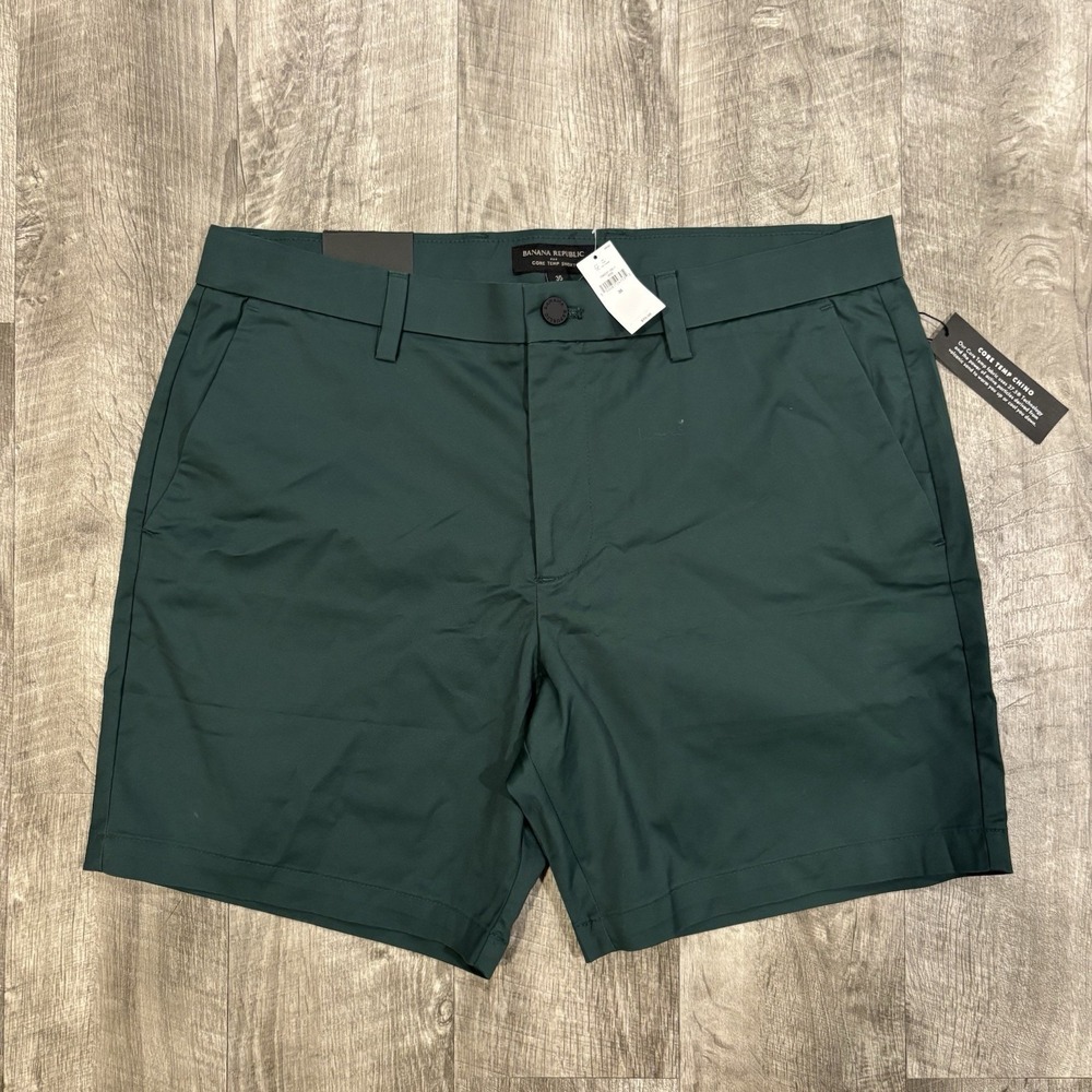 NWT Banana Republic Shorts Men's 35 Green Core Temp 7" Performance Tech Golf
